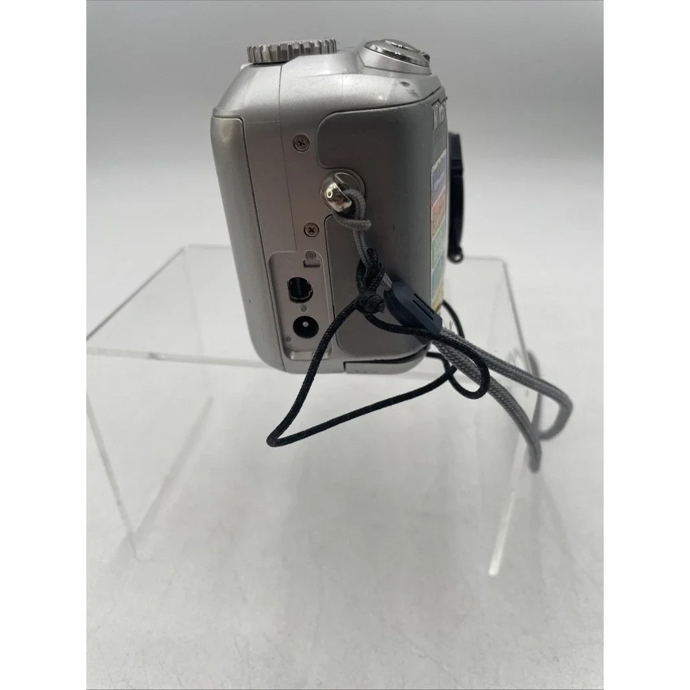 Nikon COOLPIX 4300 Digital Camera 4MP 3X Zoom +Battery+Memory Card